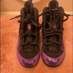 Black and purple Foamposites